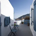 Semeli Cave House Tatil Evi Éxo Goniá