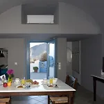 Semeli Cave House Tatil Evi *