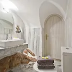 Semeli Cave House Tatil Evi *