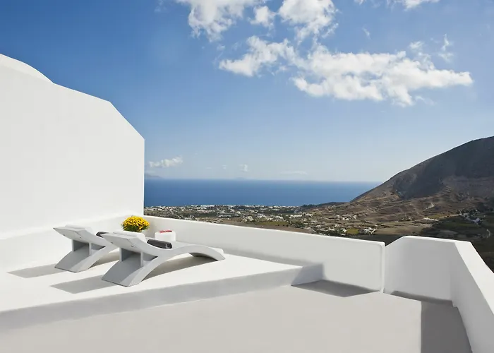 Semesterbostad Semeli Cave House *