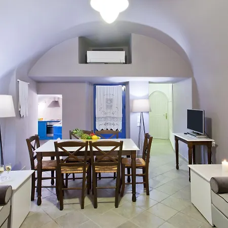 Semeli Cave House Nyaraló *