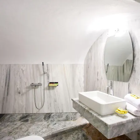 Nyaraló Semeli Cave House