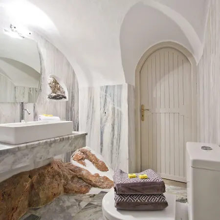 Semeli Cave House Éxo Goniá